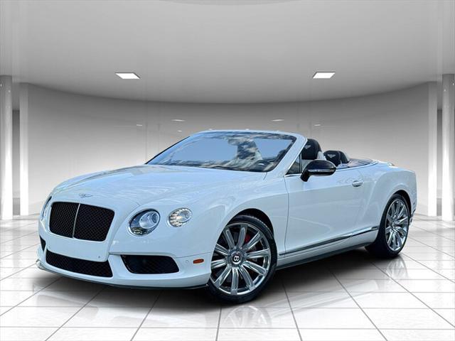 Photo of 2015 White Bentley Continental GT