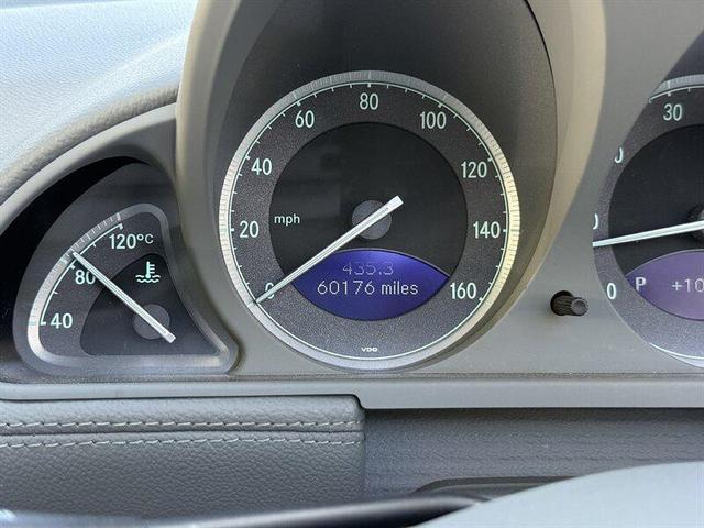 Photo of 2003 Silver Mercedes-Benz SL-Class
