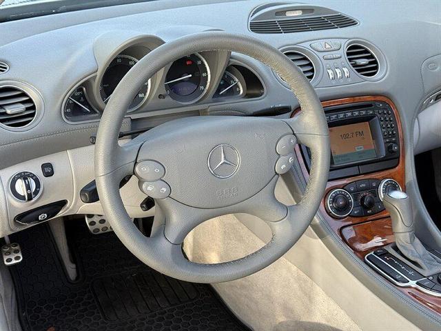 Photo of 2003 Silver Mercedes-Benz SL-Class