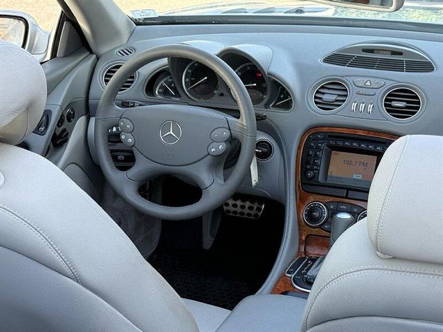 Photo of 2003 Silver Mercedes-Benz SL-Class