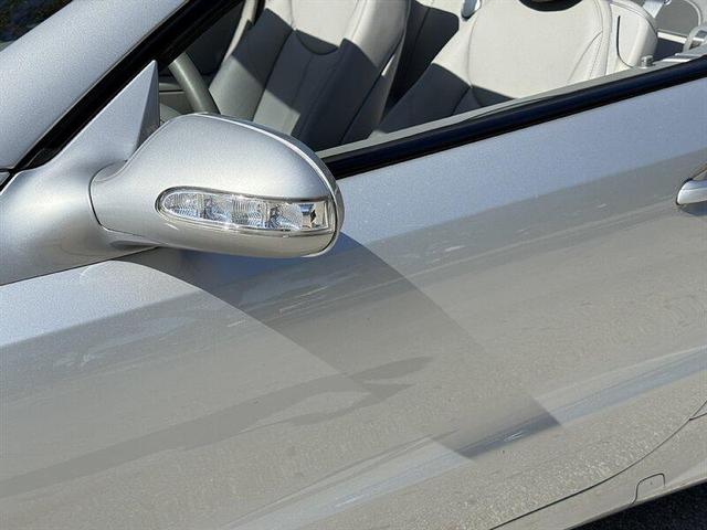 Photo of 2003 Silver Mercedes-Benz SL-Class