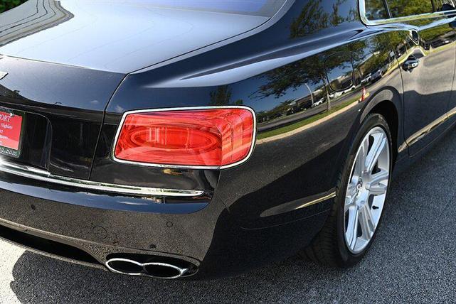 Photo of 2015 Beluga Solid Bentley Flying Spur