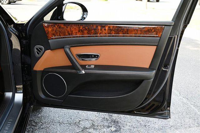 Photo of 2015 Beluga Solid Bentley Flying Spur