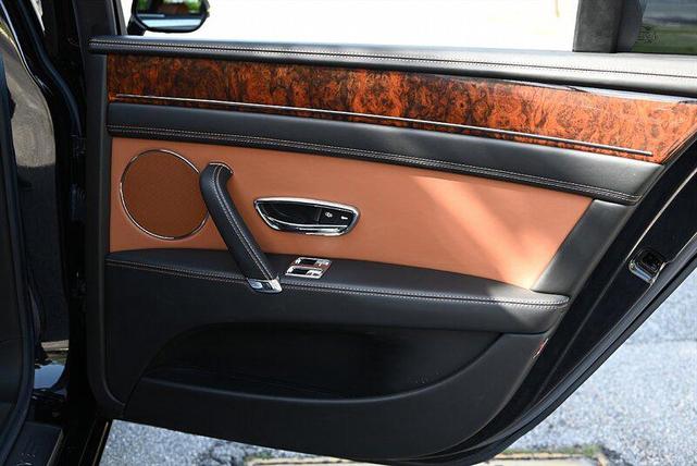 Photo of 2015 Beluga Solid Bentley Flying Spur