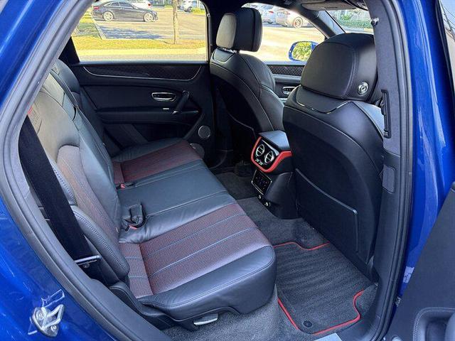 Photo of 2020 Blue Bentley Bentayga