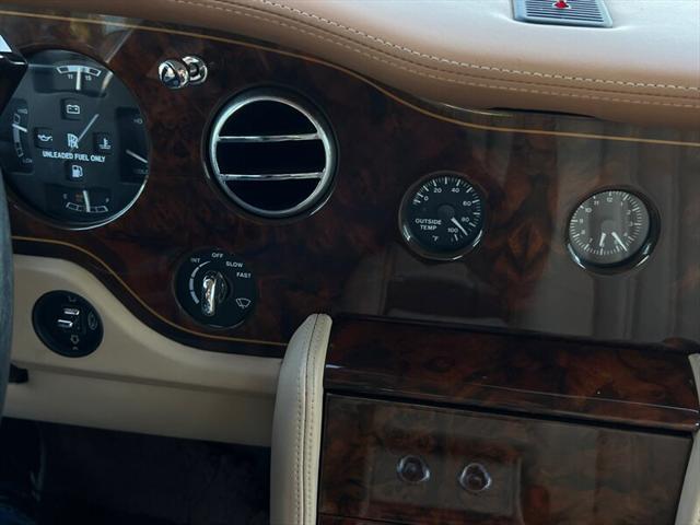 Photo of 1997 White Rolls-Royce Silver Dawn