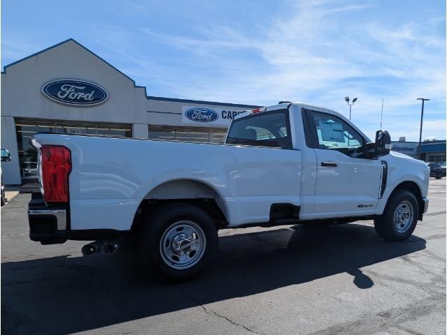 Photo of 2026 Oxford White Ford F-350