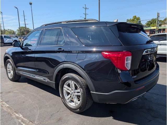 Photo of 2023 Agate Black Metallic Ford Explorer