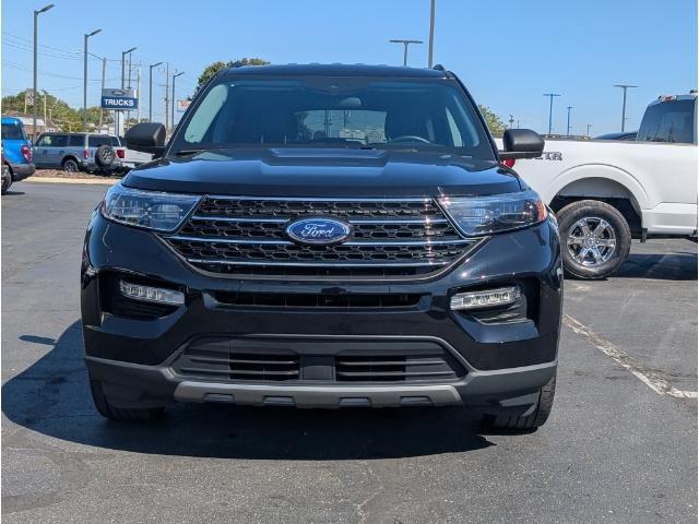 Photo of 2023 Agate Black Metallic Ford Explorer