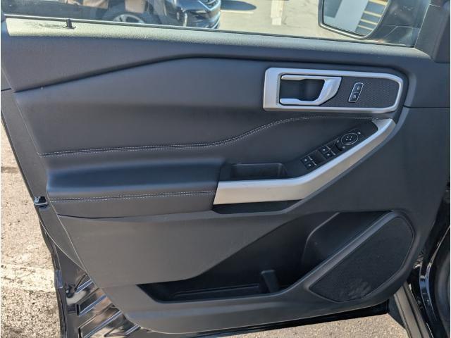 Photo of 2023 Agate Black Metallic Ford Explorer