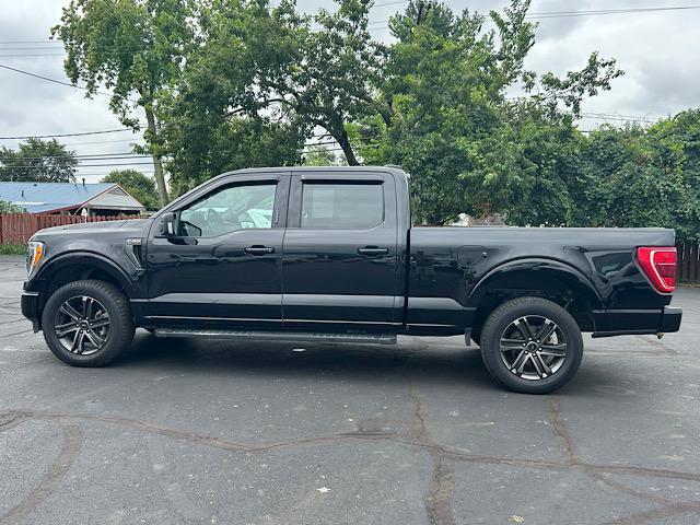 Photo of 2022 Agate Black Metallic Ford F-150
