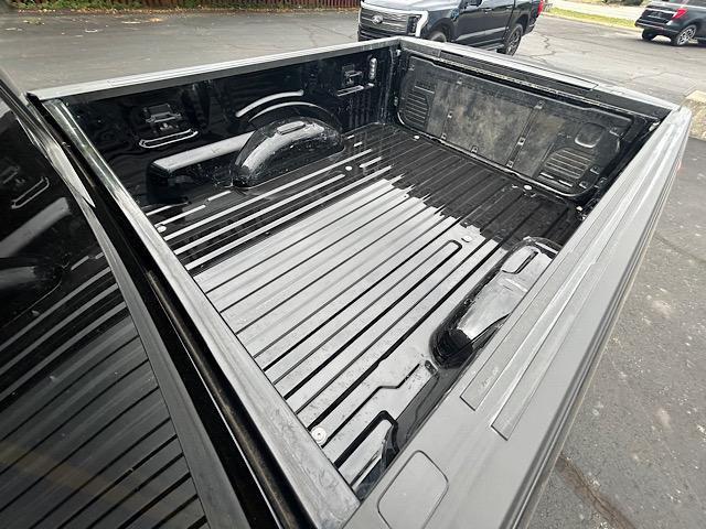 Photo of 2022 Agate Black Metallic Ford F-150