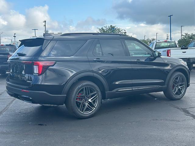 Photo of 2025 Agate Black Metallic Ford Explorer