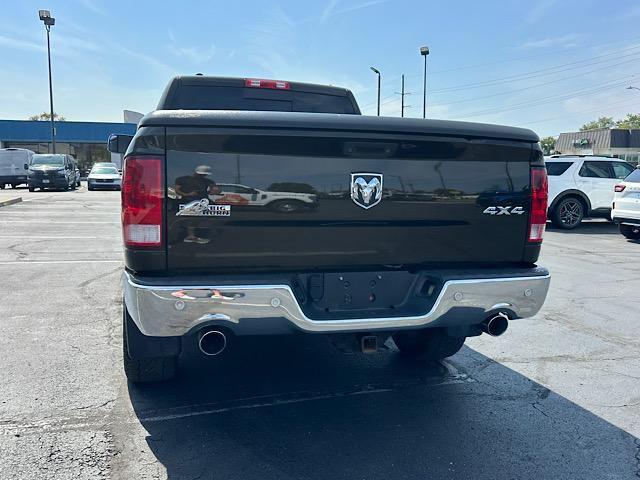 Photo of 2014 Black Gold Pearlcoat RAM 1500