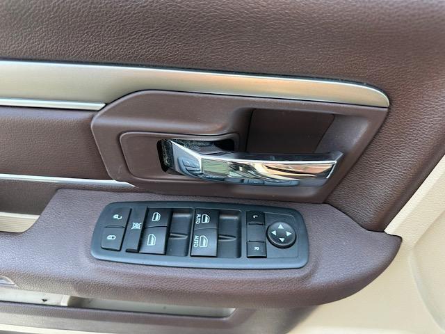 Photo of 2014 Black Gold Pearlcoat RAM 1500