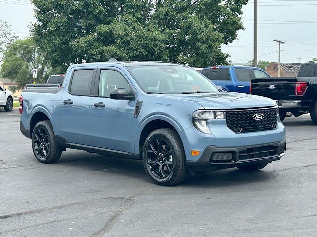 Photo of 2025 Azure Gray Metallic Tri-Coat Ford Maverick
