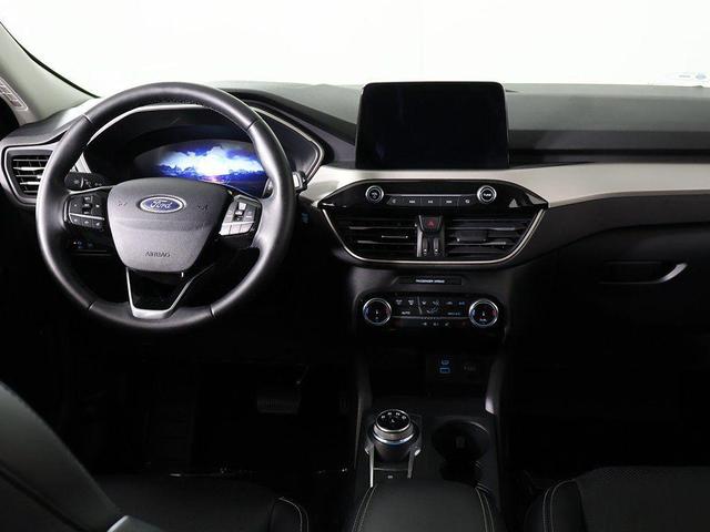 Photo of 2022 White Metallic Ford Escape