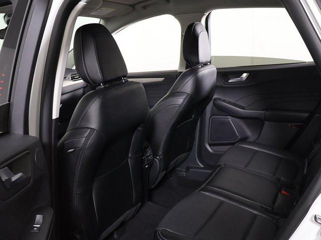 Photo of 2022 White Metallic Ford Escape