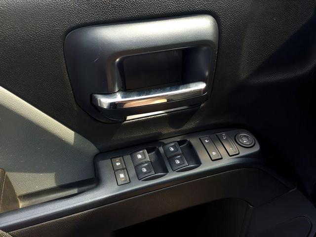 Photo of 2017 Black Chevrolet Silverado 1500