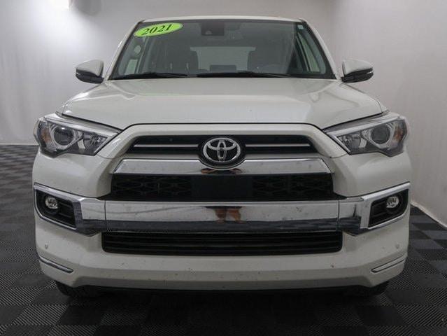 Photo of 2021 Blizzard Pearl Toyota 4Runner