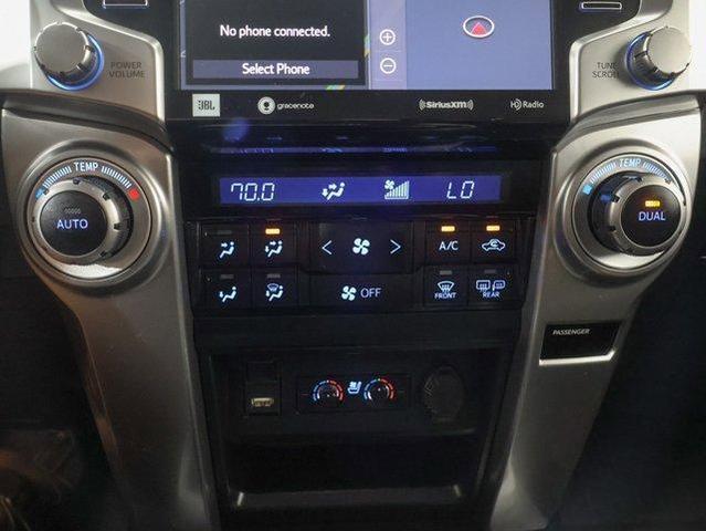 Photo of 2021 Blizzard Pearl Toyota 4Runner