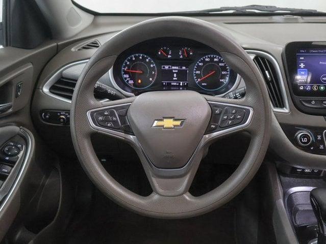Photo of 2022 Summit White Chevrolet Malibu