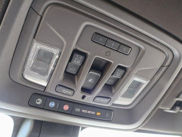 Photo of 2021 White Frost Tri-Coat GMC Sierra 1500