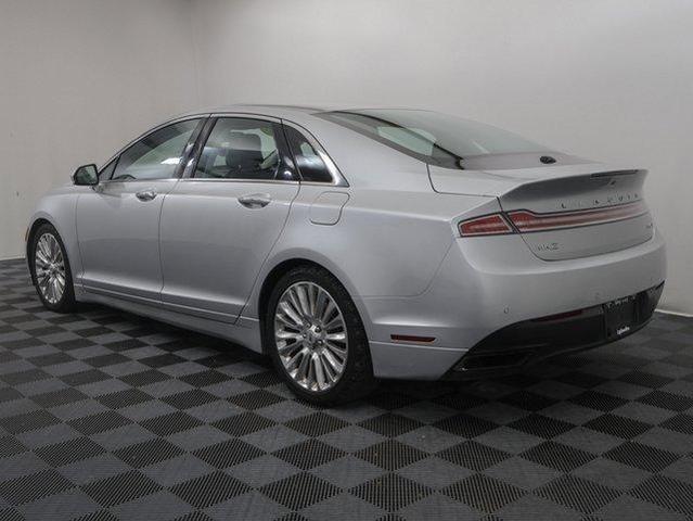 Photo of 2015 Ingot Silver Lincoln MKZ