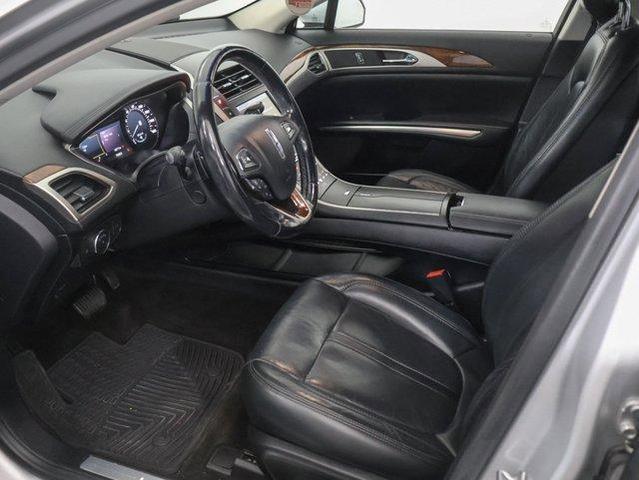 Photo of 2015 Ingot Silver Lincoln MKZ