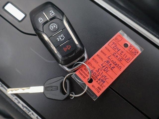 Photo of 2015 Ingot Silver Lincoln MKZ