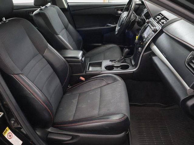 Photo of 2017 Midnight Black Toyota Camry