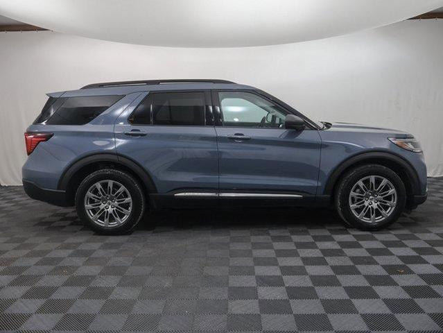 Photo of 2025 Vapor Blue Ford Explorer