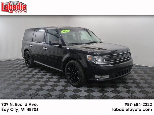 Photo of 2019 Agate Black Ford Flex
