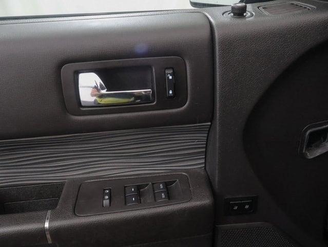 Photo of 2019 Agate Black Ford Flex