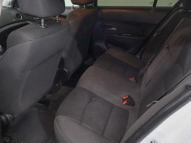 Photo of 2016 Summit White Chevrolet Cruze Limited