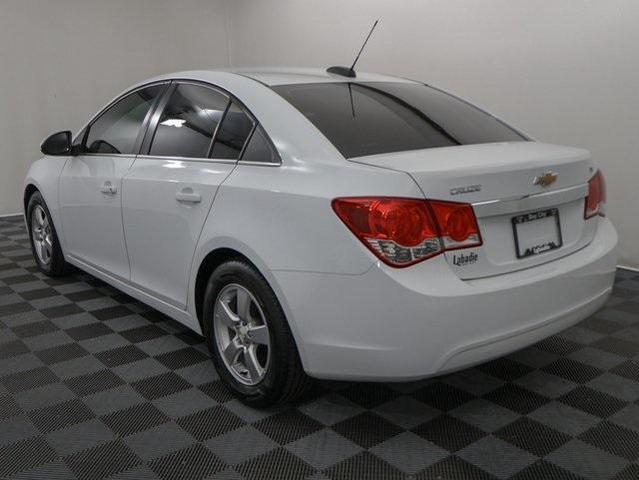 Photo of 2016 Summit White Chevrolet Cruze Limited