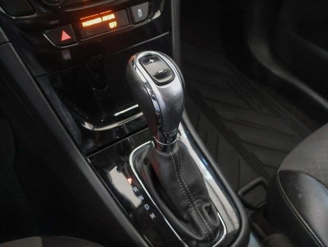 Photo of 2019 Summit White Buick Encore