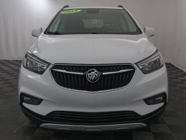 Photo of 2019 Summit White Buick Encore