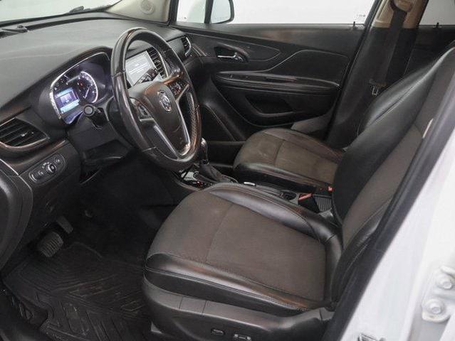 Photo of 2019 Summit White Buick Encore
