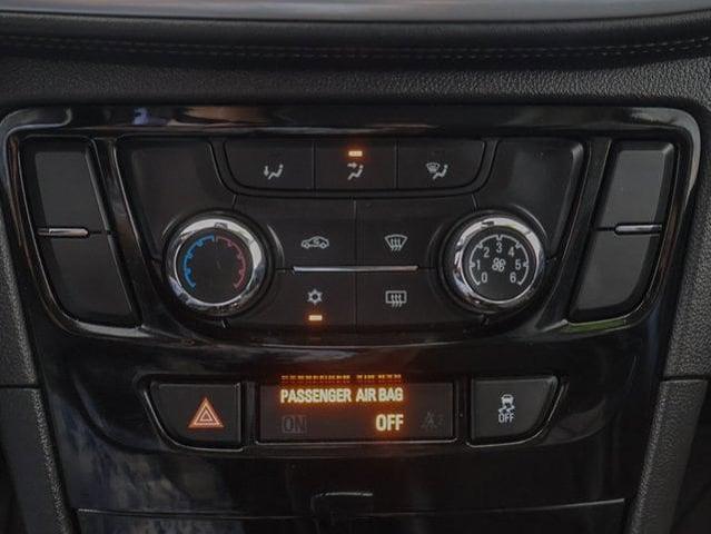 Photo of 2019 Summit White Buick Encore