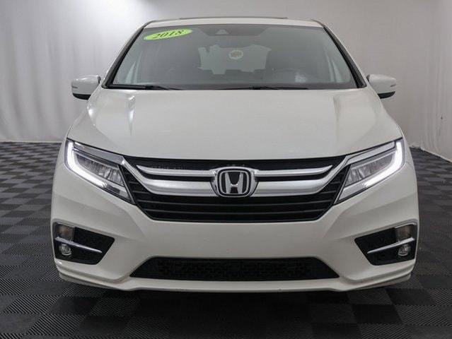 Photo of 2018 White Diamond Pearl Honda Odyssey