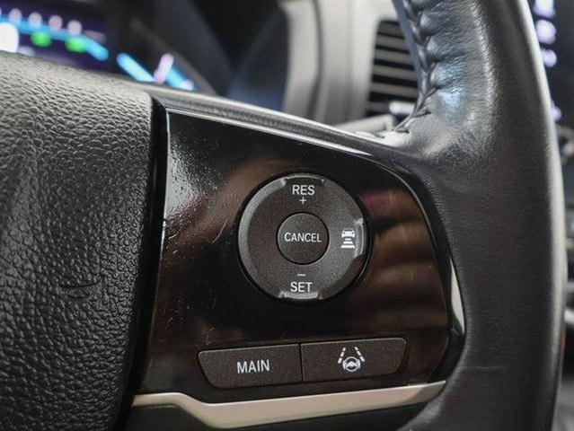 Photo of 2018 White Diamond Pearl Honda Odyssey