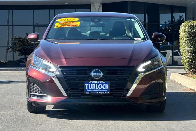 Photo of 2023 Red Nissan Altima