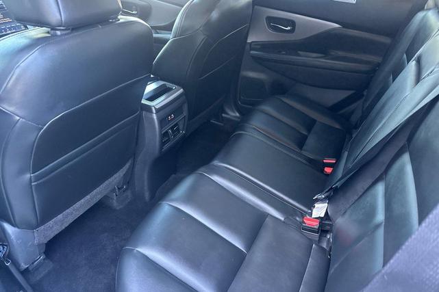 Photo of 2023 Brilliant Silver Metallic Nissan Murano