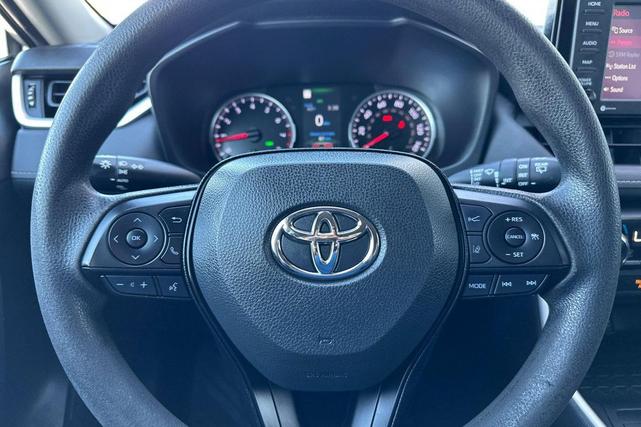Photo of 2022 Silver Sky Metallic Toyota RAV4