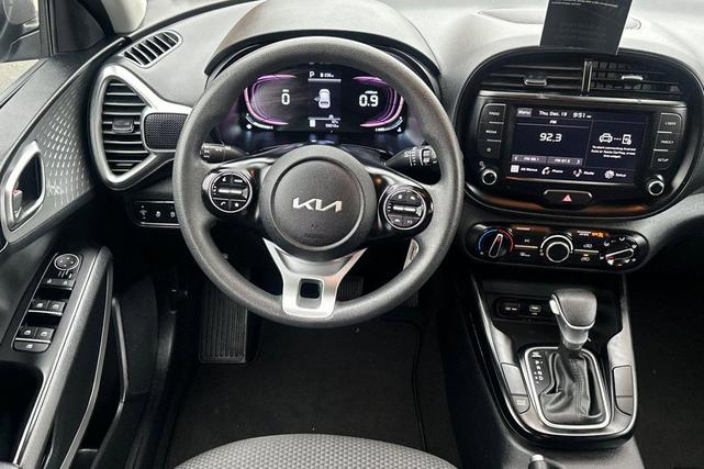 Photo of 2023 Gray Kia Soul