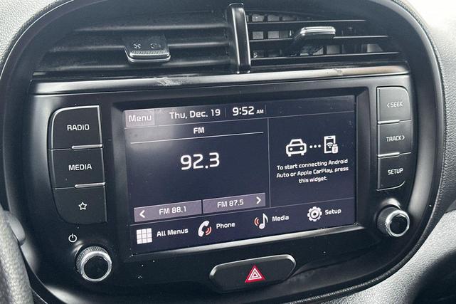 Photo of 2023 Gray Kia Soul