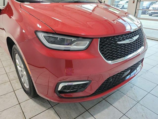 Photo of 2026 PR6 Chrysler Pacifica