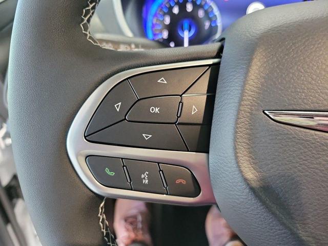 Photo of 2026 PW7 Chrysler Pacifica