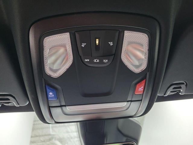 Photo of 2025 Delmonico Red Pearlcoat RAM 1500
